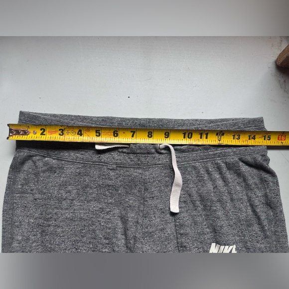 Nike Charcoal Jogger Sweatpants Size Small - Picture 7 of 7